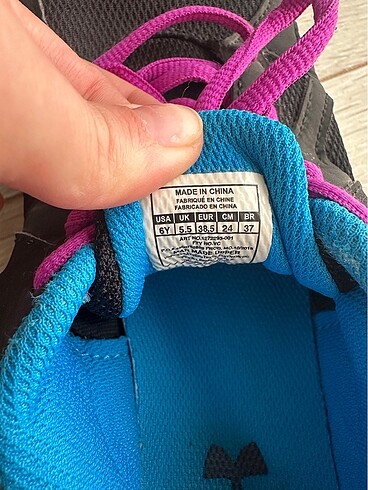 38,5 Beden under armour spor ayakkabı