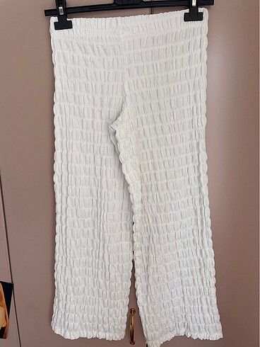 10 Yaş Beden beyaz Renk Zara Yazlık Pantolon