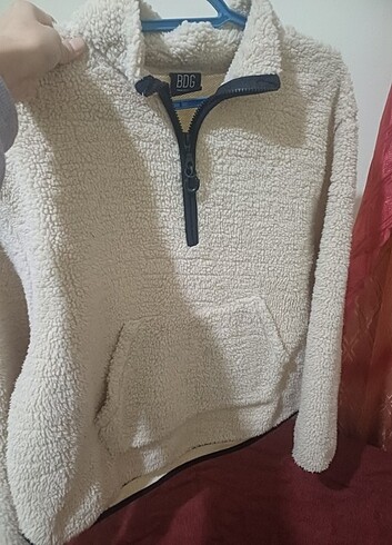Pelus sweat