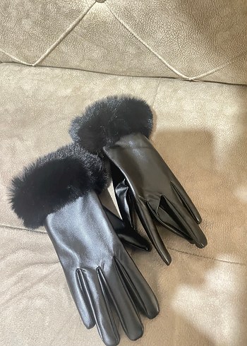 Siyah Deri Eldiven - Görsel 2