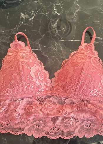 Pembe Sütyen - Görsel 2