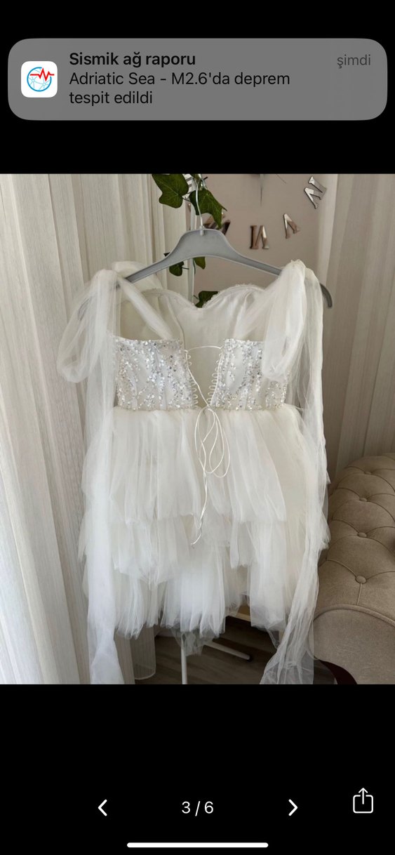 Işıltılı Straplez Mini Gelinlik - Görsel 2