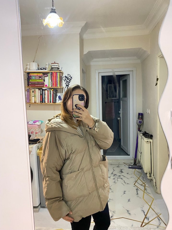 Bej Kapüşonlu Kadın Puff Mont - Görsel 2