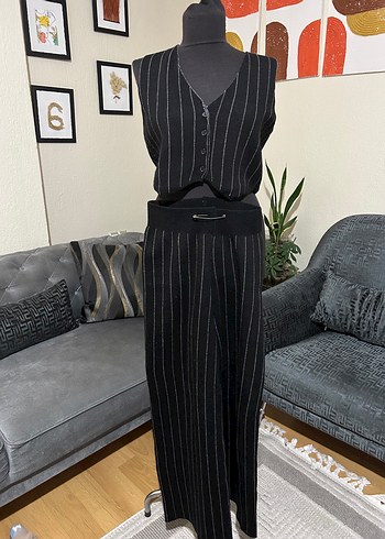 Kemerli Siyah Çizgili Kadın Uzun Takım - Görsel 5