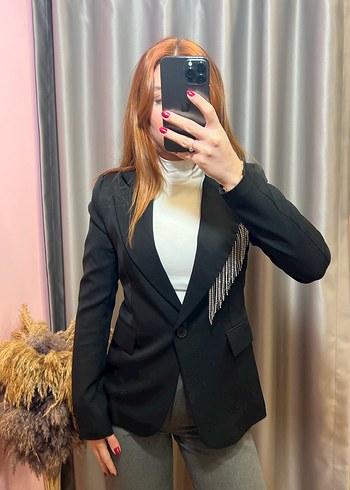Püskül Detaylı Siyah Kadın Blazer Ceket - Görsel 4