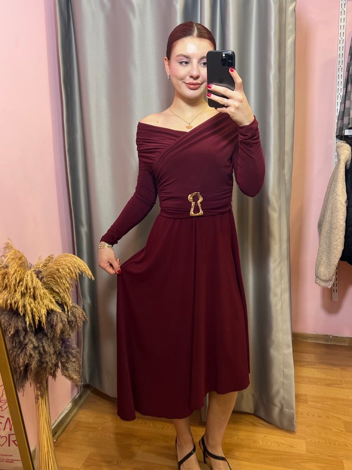 Bordo Uzun Drapeli Elbise - Görsel 4