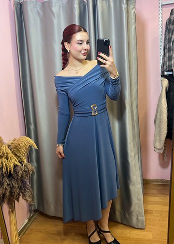 Mavi Kemerli Uzun Elbise - Görsel 3