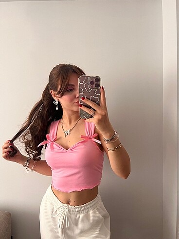 m Beden Pink Crop Top