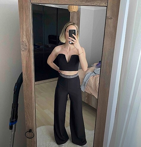Trendyol & Milla Taş kemer detaylı pantalon