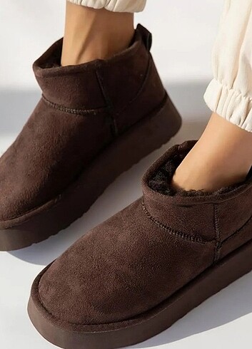 Ugg UGG yarım bot