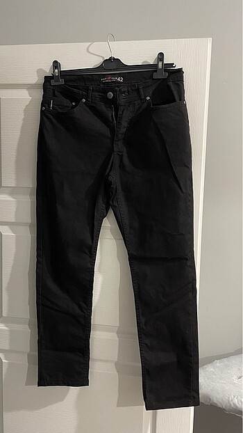 Siyah erkek kumaş pantolon