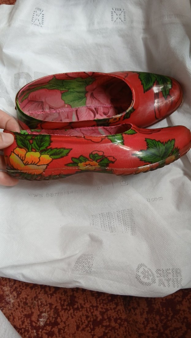 Çiçek Desenli Kırmızı - Görsel 2