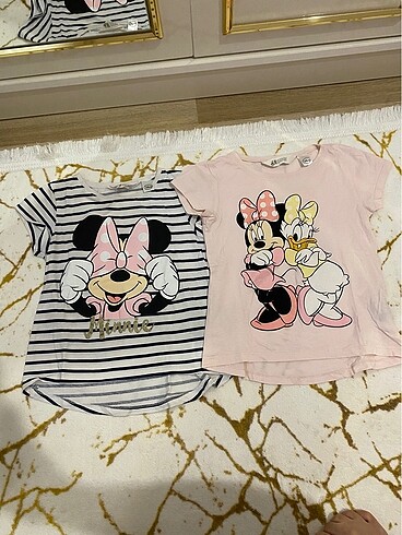 H&m tişört sorunsuz 4 6 yaş hiçbir sıkıntısı yoktur