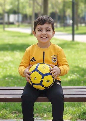 Fenerbahçe Sarı Sweatshirt ve Siyah Eşofman Takımı - Görsel 2