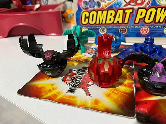  Beden Renk Bakugan Set ve Kutu