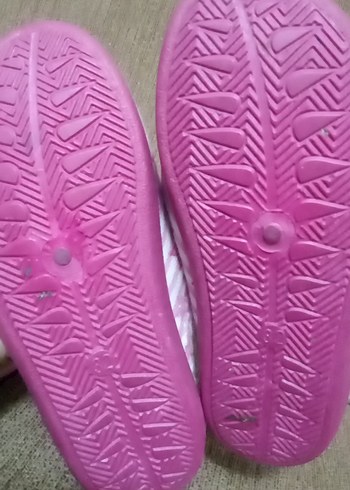 Kız Çocuk Renkli Desenli Sıcak Ev Terliği - Görsel 2