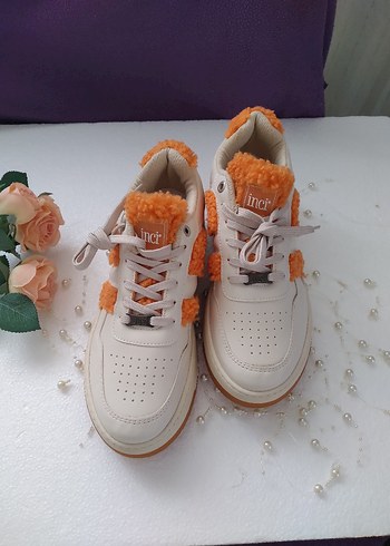 inci sıfır ürün spor ayakkabı - Görsel 2