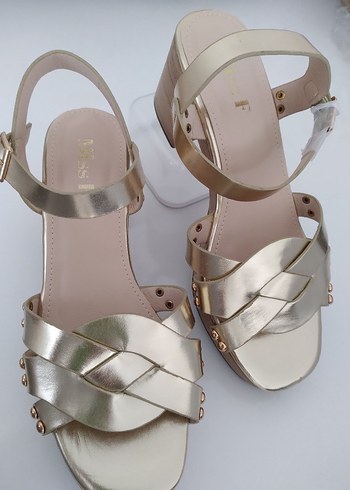 polaris gold topuklu sandalet sıfır ürün - Görsel 5