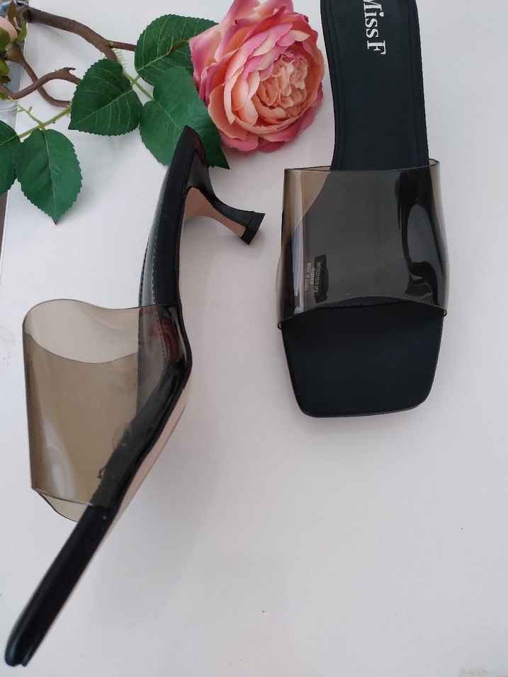 Siyah şeffaf Topuklu Terlik sıfır ürün - Görsel 4