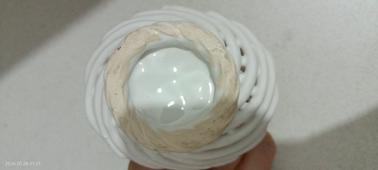 Altın Detaylı Beyaz sunumluk - Görsel 2