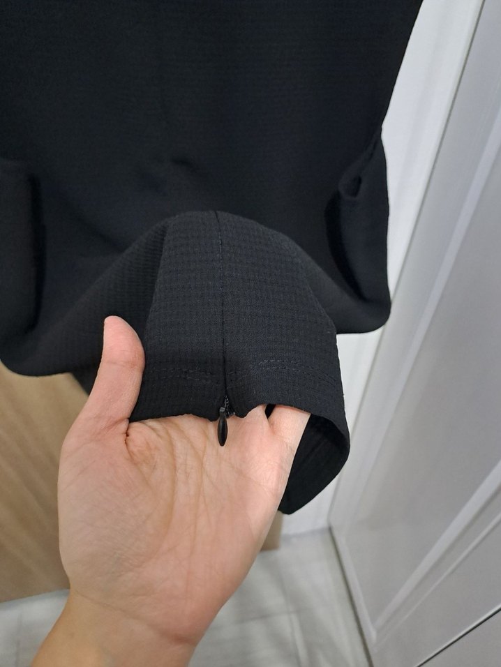 Siyah Kadın Bluz - Görsel 4