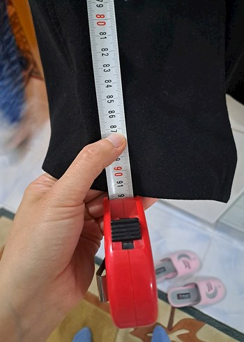 Kapüşonlu Siyah Kadın Kaban - Görsel 4