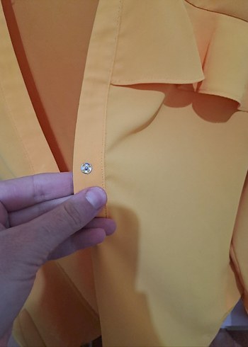 Sarı V Yakalı Kadın Bluz - Görsel 6