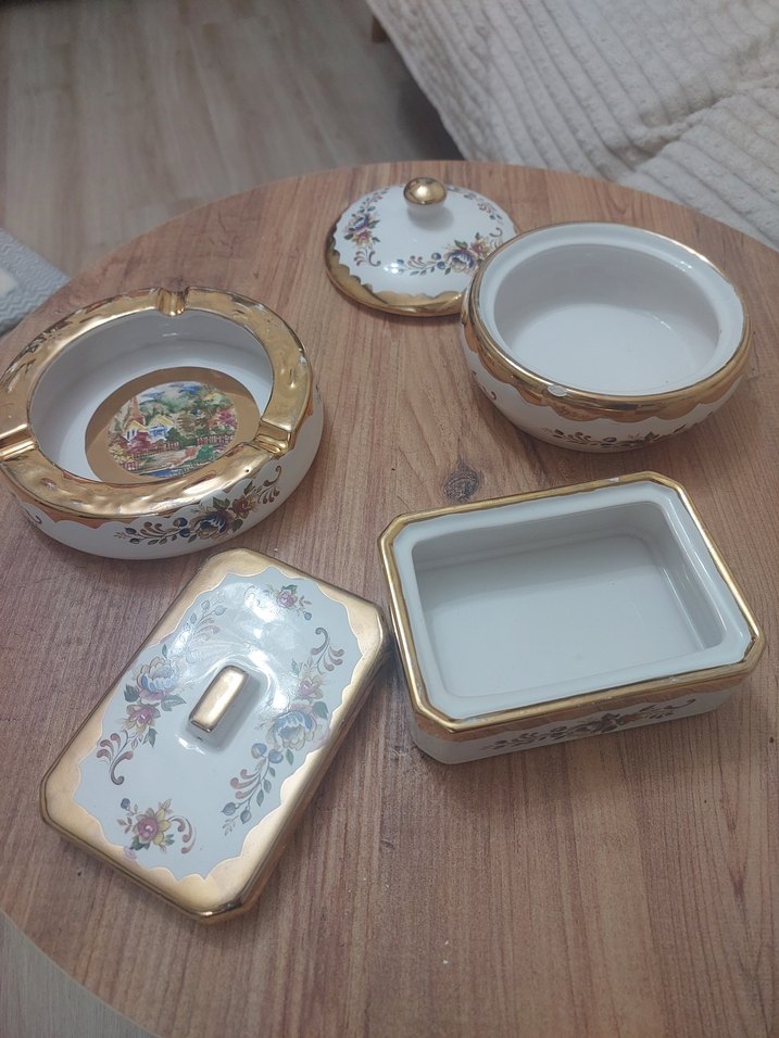 Çiçek Desenli Beyaz Porselen vintage Takım - Görsel 5