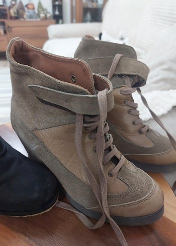 Süet Dolgu Topuklu 2adet Kadın Bot - Görsel 3