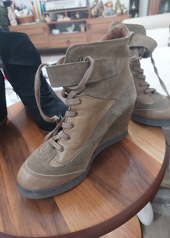 Süet Dolgu Topuklu 2adet Kadın Bot - Görsel 4