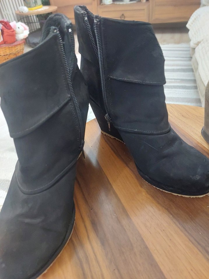 Süet Dolgu Topuklu 2adet Kadın Bot - Görsel 2