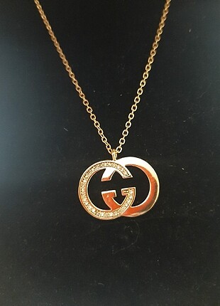Gucci Model Çelik Zirkon Taşlı Kolye Gold 
