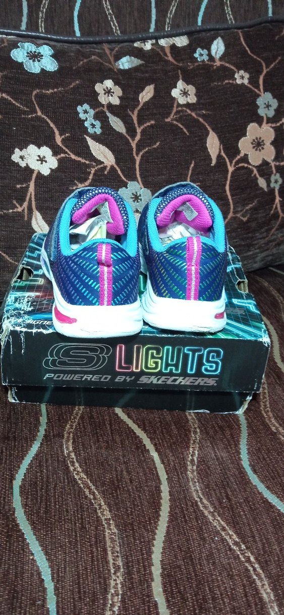 skechers ışıklı kız çocuk ayakkabı - Görsel 3