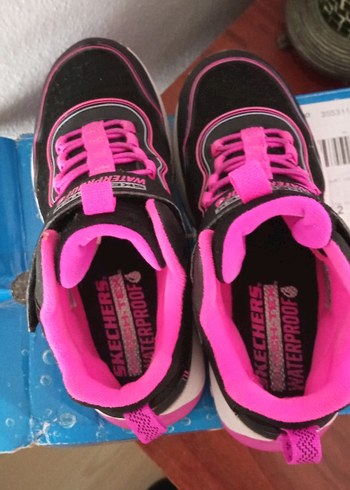 32 Beden skechers vaterprof su geçirmez kız çocuk ayakkabı