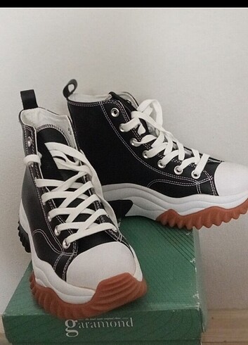 Lumberjack Lumberjack Converse