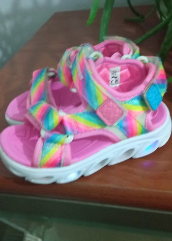 Kız Çocuk Renkli Işıklı Cırt Cırtlı Sandalet - Görsel 10