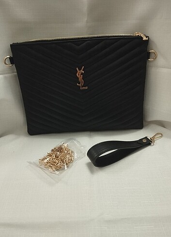 YVES SAİNT LAURENT