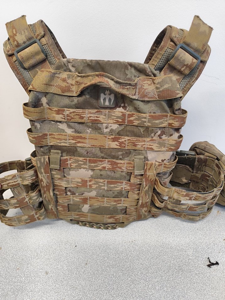 anafarta hücum yeleği 7B tam donanımlı yırtığı yok - Görsel 2