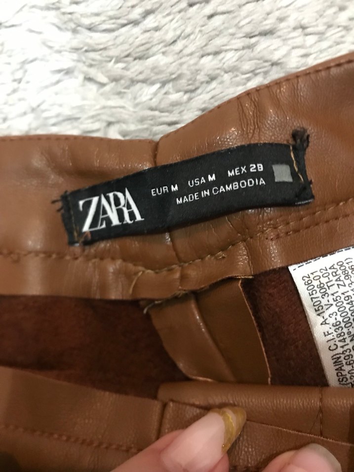 Kahverengi Parlak Deri Kadın Pantolon - Görsel 4