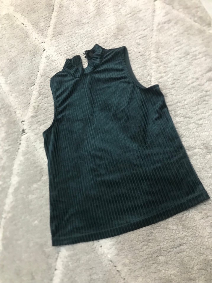 Kadife boğazlı kolsuz bluz koyu petrol yeşili renginde - Görsel 3