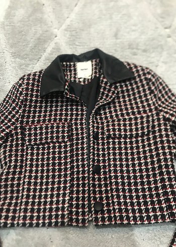 Düğmeli Kısa Kareli Kadın Blazer - Görsel 3