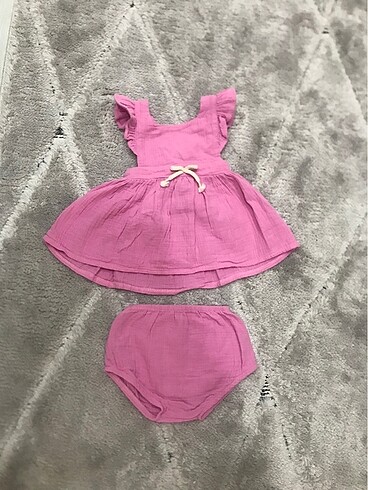 HelloBaby İkili takım kızım 4 aylıkkken giymişti