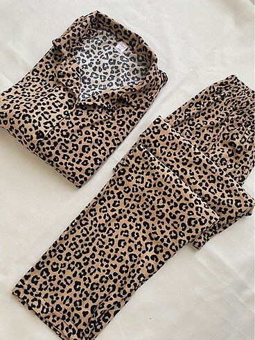 Pijama takımı