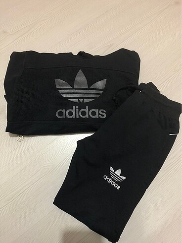 Adidas unısex çocuk eşofman takımı