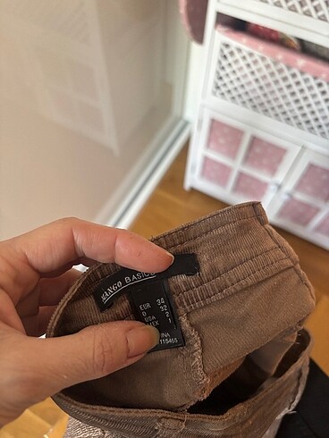 34 Beden Mango kadife pantolon