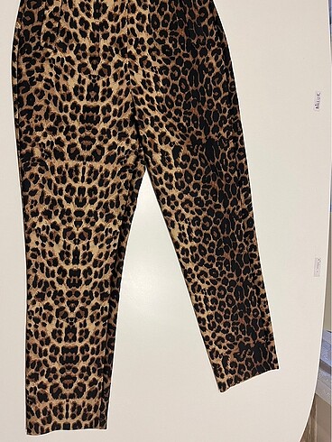 38 Beden siyah Renk Leopar pantolon
