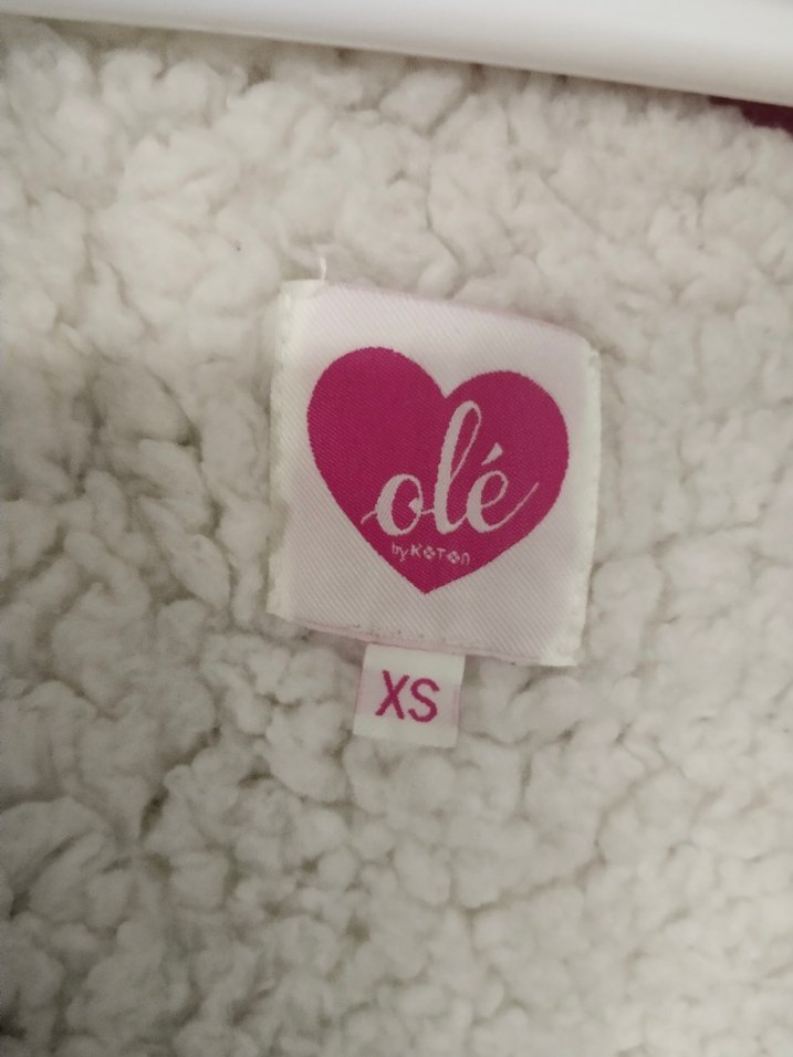 Kırmızı Kapüşonlu Düğmeli unixes Yelek - Görsel 3