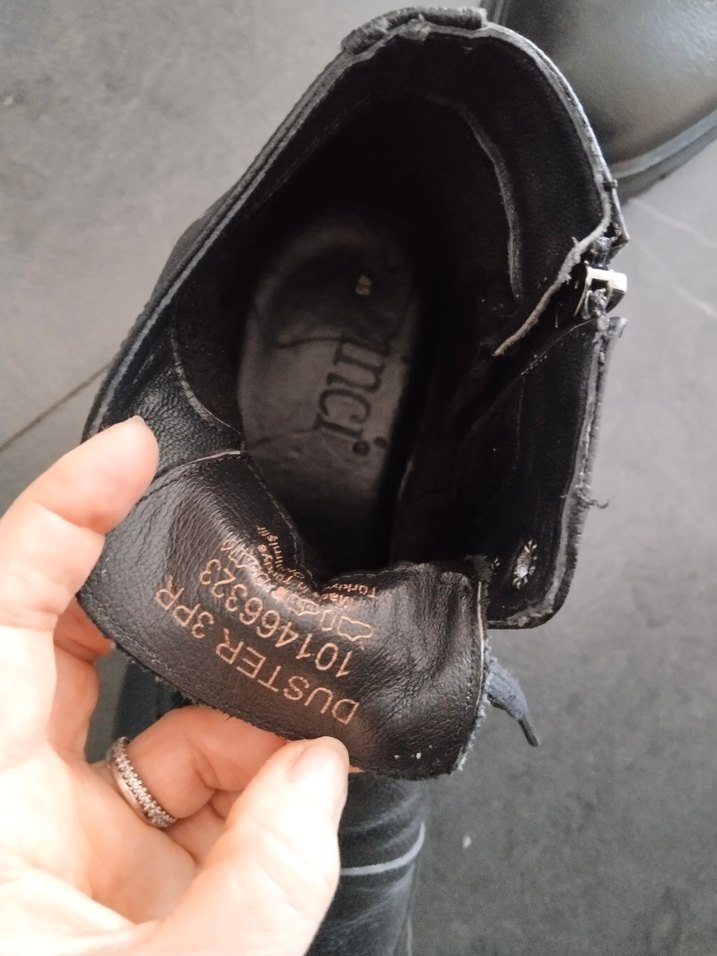 Siyah Deri Erkek Botlar - Görsel 3