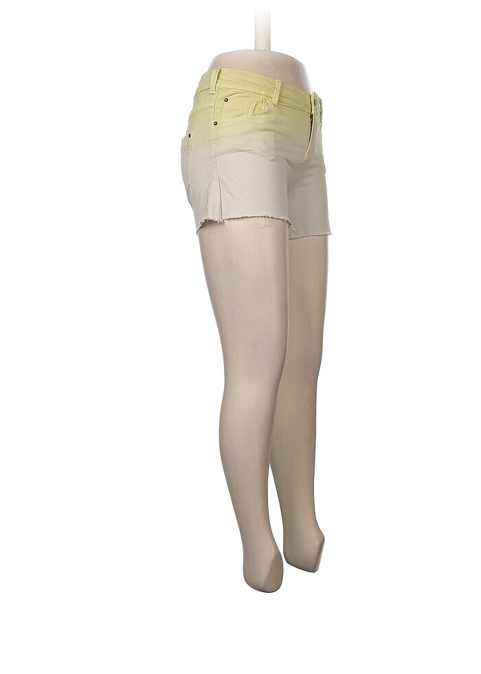 Pull and Bear Jean / Kot Şort %70 İndirimli. - Görsel 2