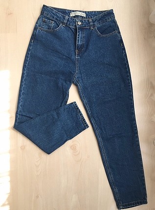 Momjeans